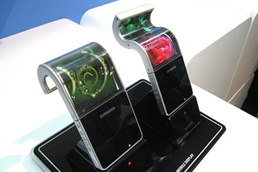 samsung-delays-foldable-smartphone-launch-over-bad-ux