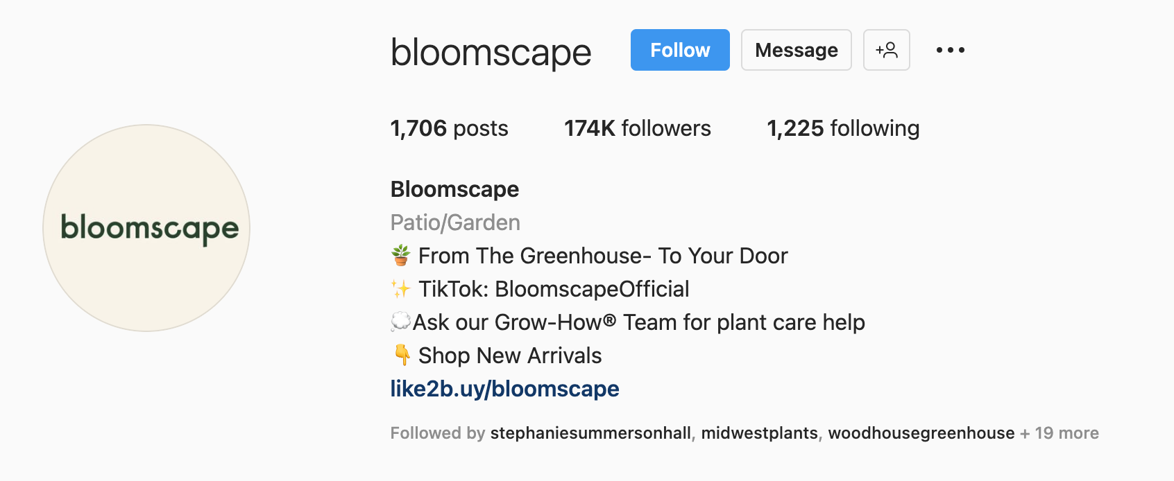 An Instagram bio example from Bloomscape