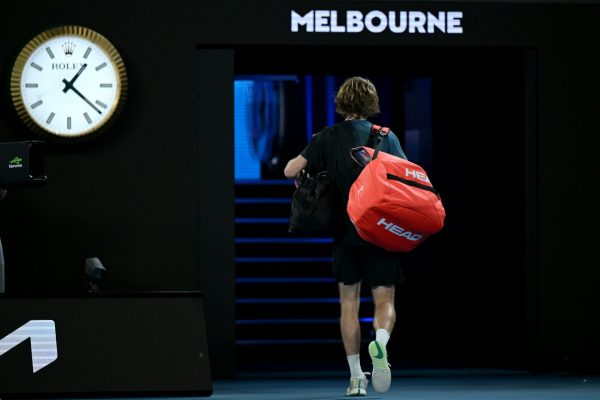 What would be the impact on player sleep and recovery due to the late-running Australian Open matches?