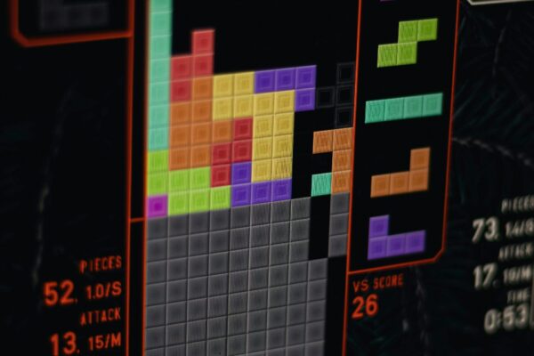 Does playing Tetris have the potential to prevent PTSD after experiencing a traumatic event?