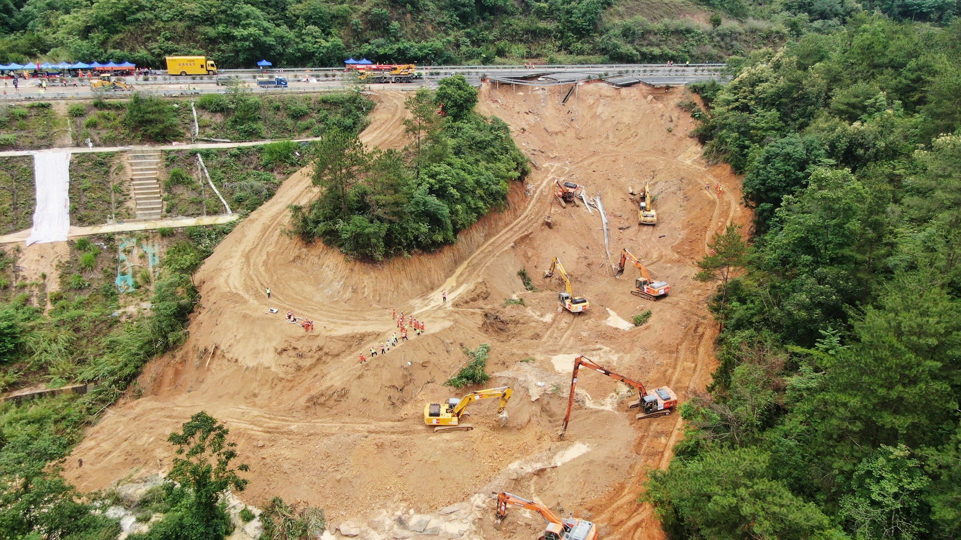 Understanding the Causes of Landslides: Can Predicting Them Help Prevent Loss of Life?