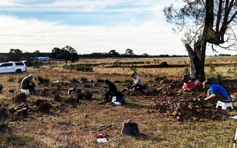 Unusual red rocks in Australia are rewriting the rules on exceptional fossil sites