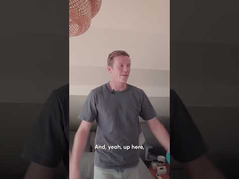 29-year-old left NYC for Istanbul, pays $1,369/month for a duplex apartment — take a look inside