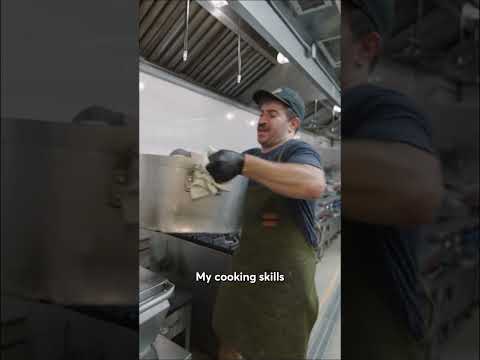 29-year-old left his 6-figure tech job and opened a pizza bagel business—it brought in $20K in Sept.